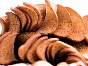 Сухарики с крабом: Ресторанные гренки с чесноком