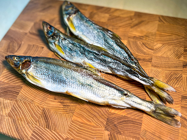 Корюшка без икры вяленая ГОСТ (крупная) в Новом Уренгое
